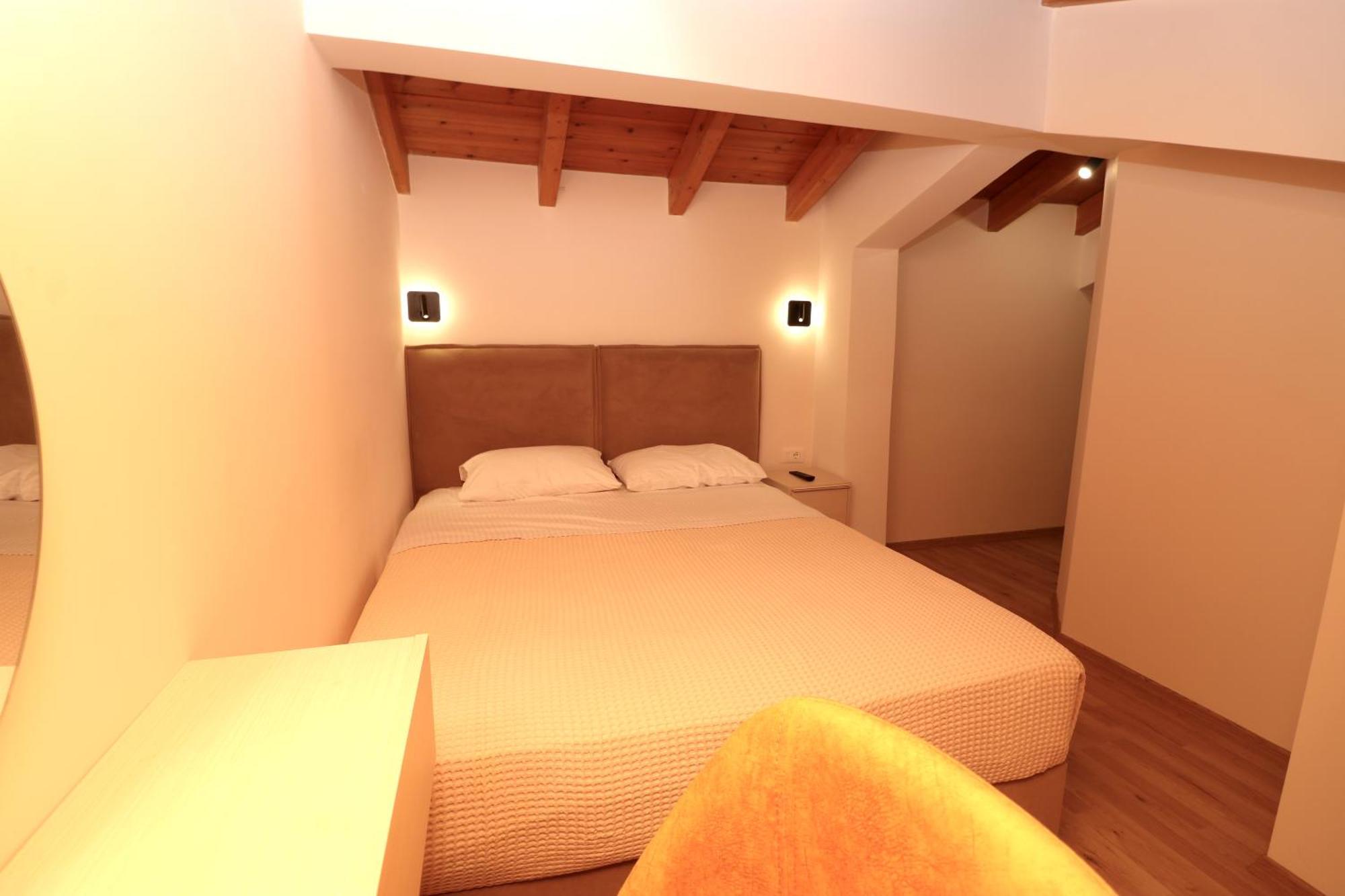 Fegi Rooms 히마레 외부 사진